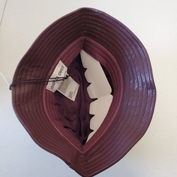 Stand Studio Vida Faux Leather Bucket Hat Burgundy Size Small  NEW Streetwear main image 6